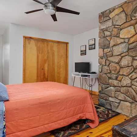 Sleepy Hollow 5Br Cabin - National Park 7 Min, Hot Tub, Fire Pit, Sleeps 12 Luray Exterior photo