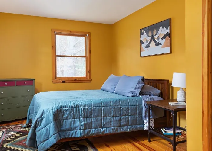 Sleepy Hollow 5Br Cabin - National Park 7 Min, Hot Tub, Fire Pit, Sleeps 12