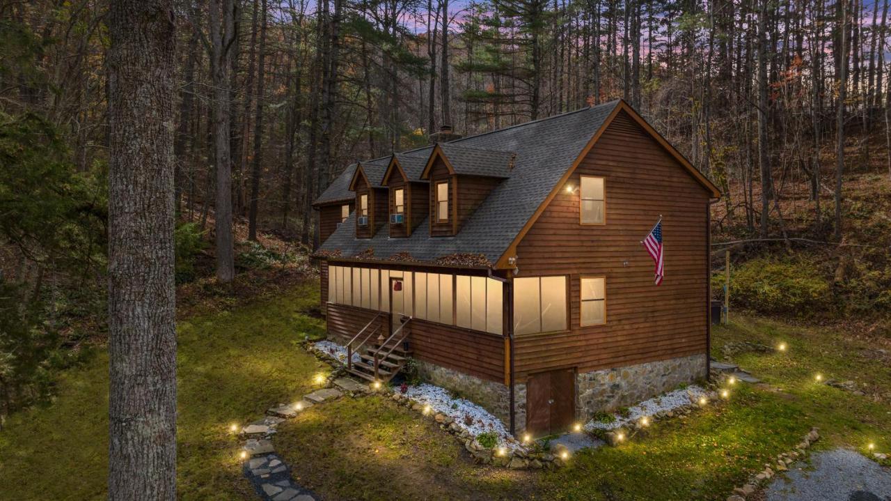 Sleepy Hollow 5br - National Park 7 Min, Hot Tub, Fire Pit, Sleeps 12 *