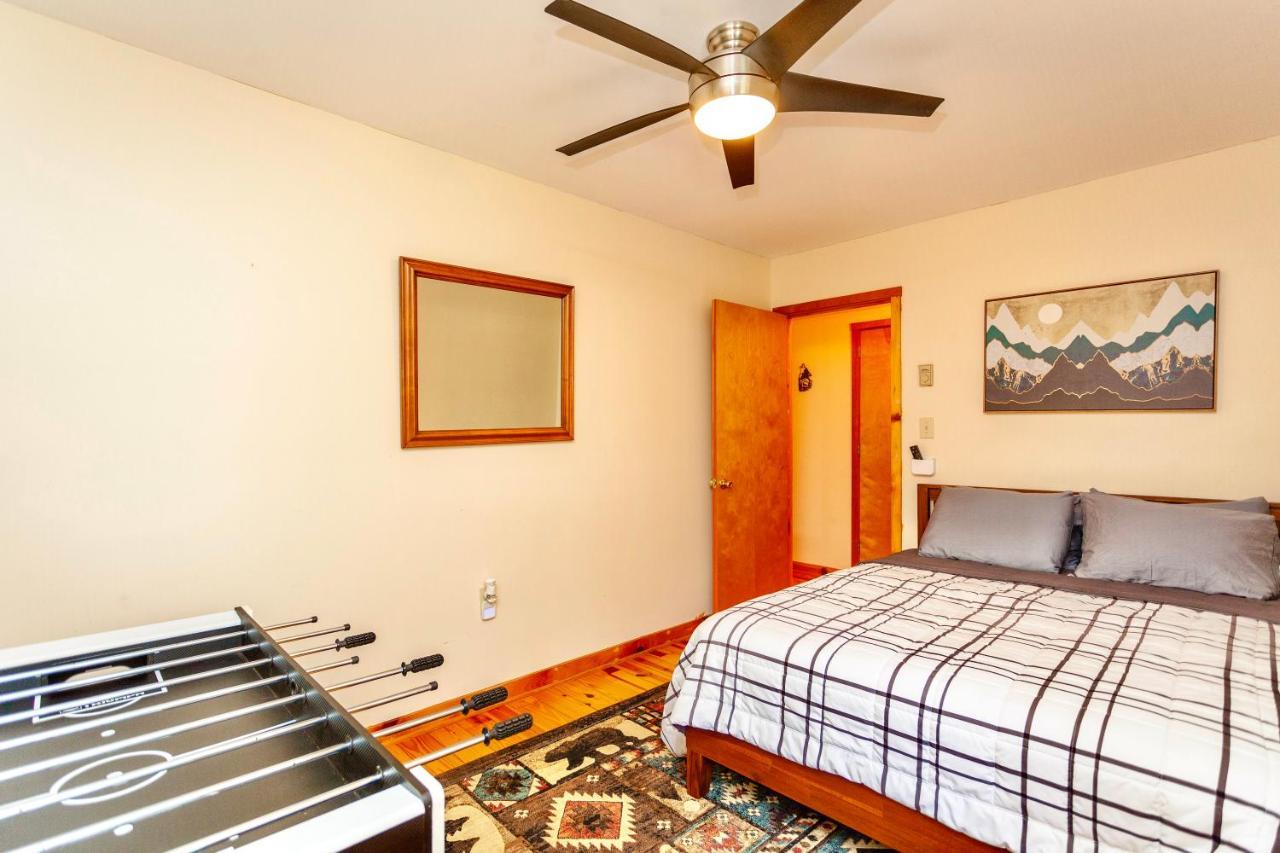 Sleepy Hollow 5br - National Park 7 Min, Hot Tub, Fire Pit, Sleeps 12 * Luray