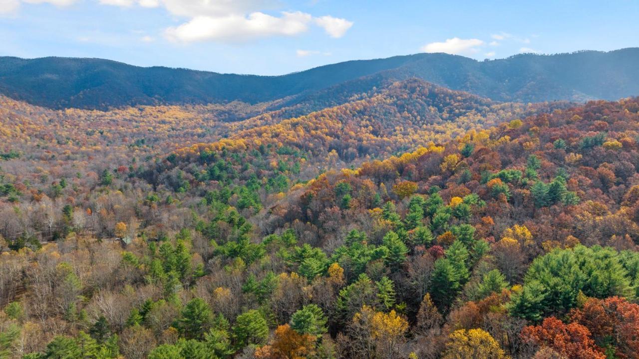 Sleepy Hollow 5br - National Park 7 Min, Hot Tub, Fire Pit, Sleeps 12