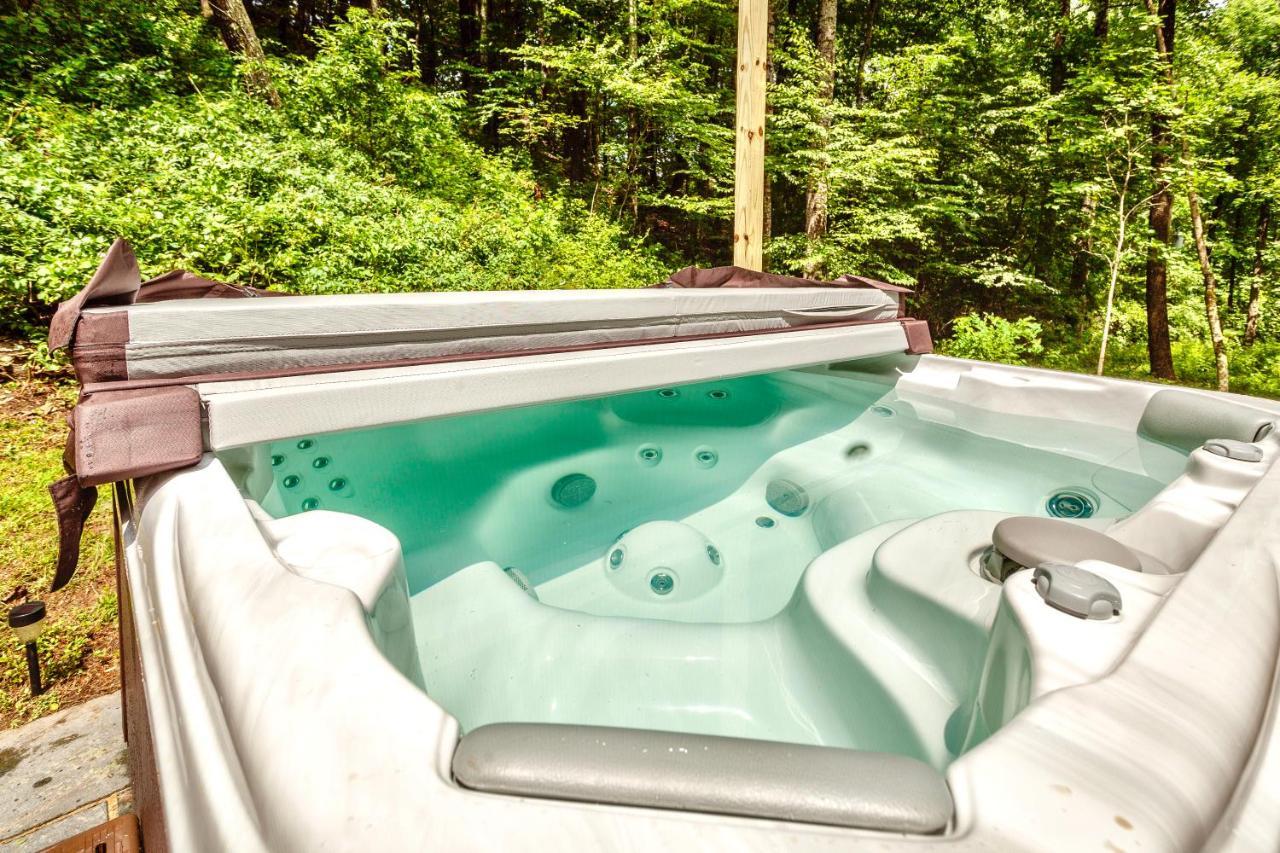 Holiday home Sleepy Hollow 5br - National Park 7 Min, Hot Tub, Fire Pit, Sleeps 12